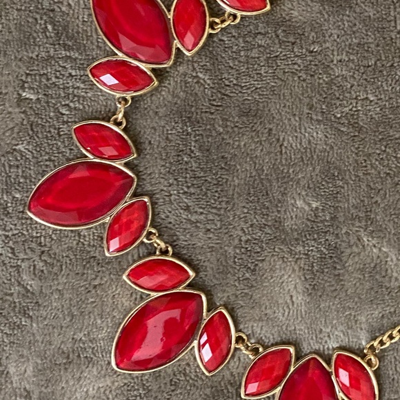 Red Statement Necklace - Picture 2 of 2